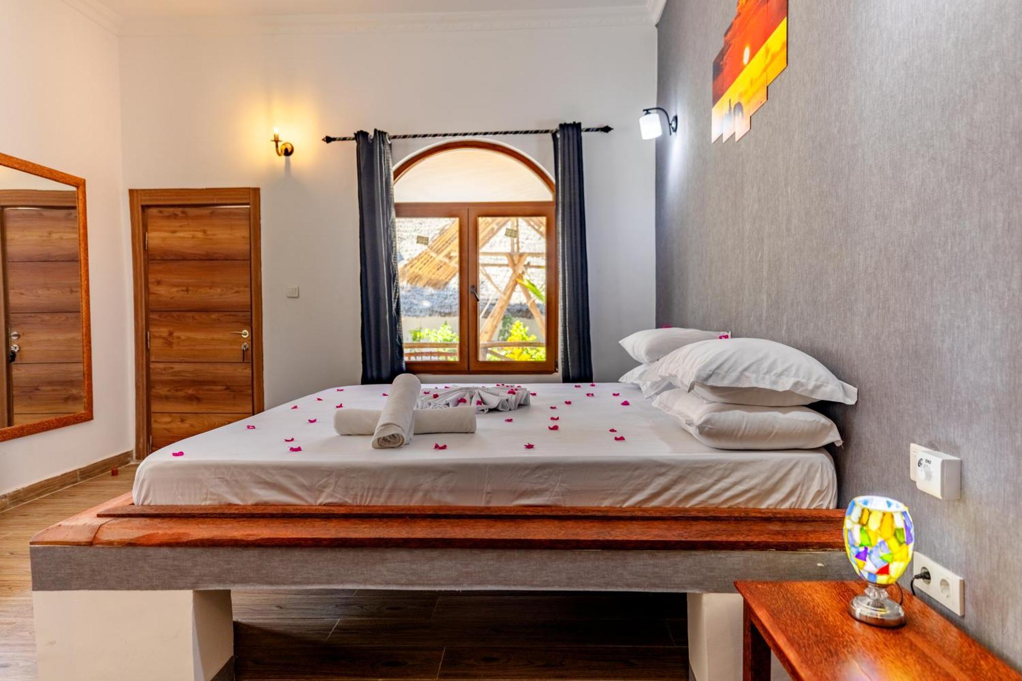Emerald Dreams Boutique Hotel Michamvi Exteriör bild